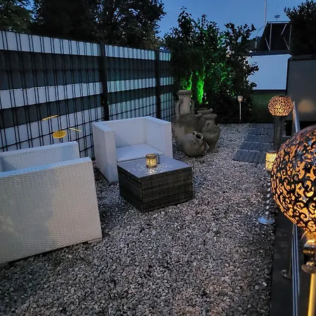 Lounge 4 Singleapartment Apartment Koblenz (Rhineland-Palatinate)